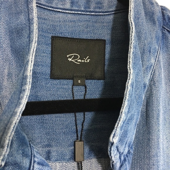 Rails Smith Embroidered Sleeve Button Chambray Shirt Size Small New - Picture 5 of 15